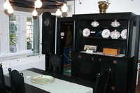 Alte M�bel im Haus im Schluh