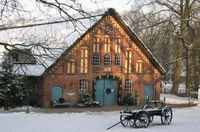 casa di mobili im Winter bei Schnee
