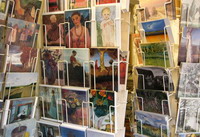 Postkartenstand mit Motiven von Gem�lden von Paula Modersohn-Becker u.a.