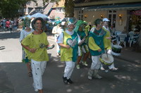 Samba-Gruppe "Los Bombeiros" beim Open-Air-Galerien-Fest in der Bergstrasse