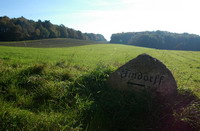 Hinweisstein zum Findorff-Denkmal am Susenbarg auf dem Weyerberg