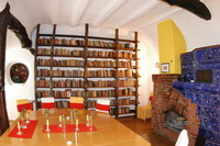 Bibliothek im "Kreativen Haus"