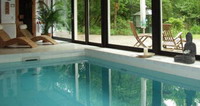 Swimmingpool im Inner Wellness Institut