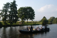 Besonders bei touristen beliebt: Torfkahntour auf der Hamme