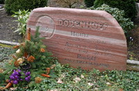 Grab von Heinz Dodenhoff (Maler, Lyriker) (1889-1981) und Rudolf Dodenhoff (Fotograf) (1917-1992)