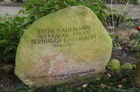 Grab von Bernhard Kaufmann (Verleger) (1896-1980)