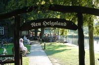Eingang zur Hammeh�tte in Neu Helgoland