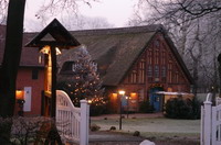 Altes Bauernhaus - heute casa di mobili - in der Weihnachtszeit