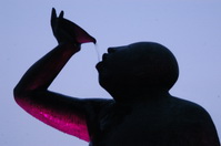 Bacchus-Brunnen bei Nacht