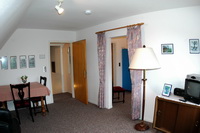 Ferienwohnung1: Claus-Ferienwohnung (Renate Claus) im K�nstlerdorf Worpswede, Fichtenweg 28, Tel.: 04792/7943, Mobil: 0175/7085718, Homepage: www.worpsweder-ferienwohnungen.de