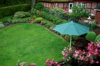 Blick von der Ferienwohnung B�schen in den Garten