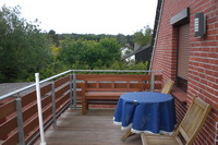 Terrasse der Ferienwohnung Papenfuss mit Blick ins Gr�ne