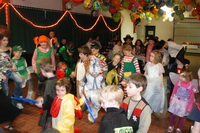 Kinderfasching in der Sch�tzenhalle vom Sch�tzenverein Worpswede