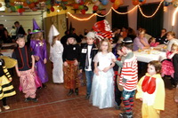 Kinderfasching in der Sch�tzenhalle vom Sch�tzenverein Worpswede