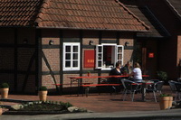 Moma Caf�haus mit Terrasse
