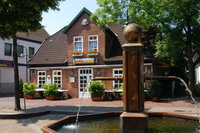 Brunnen am Restaurant und Bistro Bilbao in der Kreisstadt Osterholz-Scharmbeck