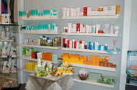 Parf�merie La Rose (Parf�merie mit Wellness-Lounge, Inh.: Ewa Mierzwa), Findorffstr. 10, 27726 Worpswede, Tel.: 04792/3049595, Mobil: 0172/4218294, Fax.: 04792/3049594, Mail: ewamierzwa@parf�merie-la-rose.de, Homepage: www.parf�merie-la-rose.de