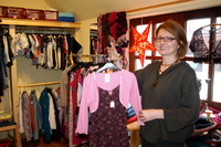 Second-Hand-Diele Worpswede (Inhaberin: Hanne Preis), Im Winkelmoor 13, Worpswede-Mevenstedt, Tel.: 04792/955022, Mobil: 0177/7939350, Mail: hanne-preis@web.de