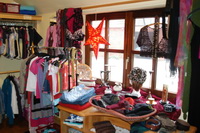 Second-Hand-Diele Worpswede (Inhaberin: Hanne Preis), Im Winkelmoor 13, Worpswede-Mevenstedt, Tel.: 04792/955022, Mobil: 0177/7939350, Mail: hanne-preis@web.de