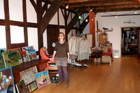 Second-Hand-Diele Worpswede (Inhaberin: Hanne Preis), Im Winkelmoor 13, Worpswede-Mevenstedt, Tel.: 04792/955022, Mobil: 0177/7939350, Mail: hanne-preis@web.de