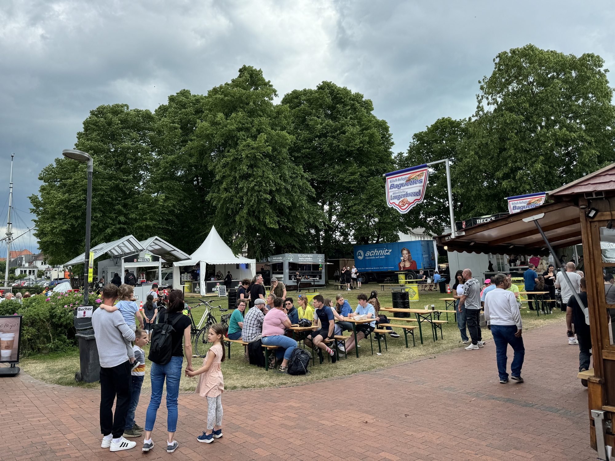 Bild zu Ausflugstipp: Brake - Binnenhafenfest