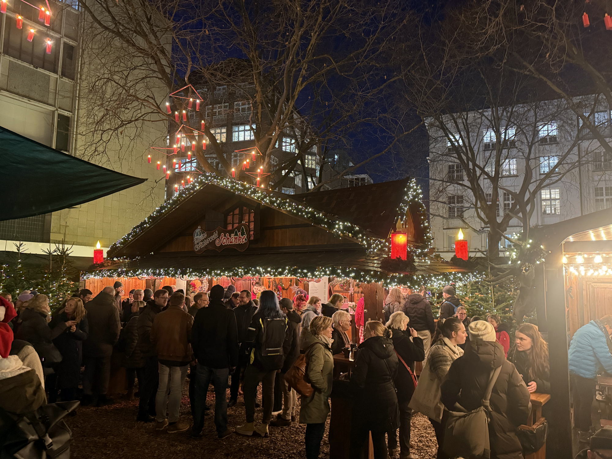 Bild zu Ausflugstipp: Hamburg - Weihnachtsmarkt am Gerhart-Hauptmann-Platz