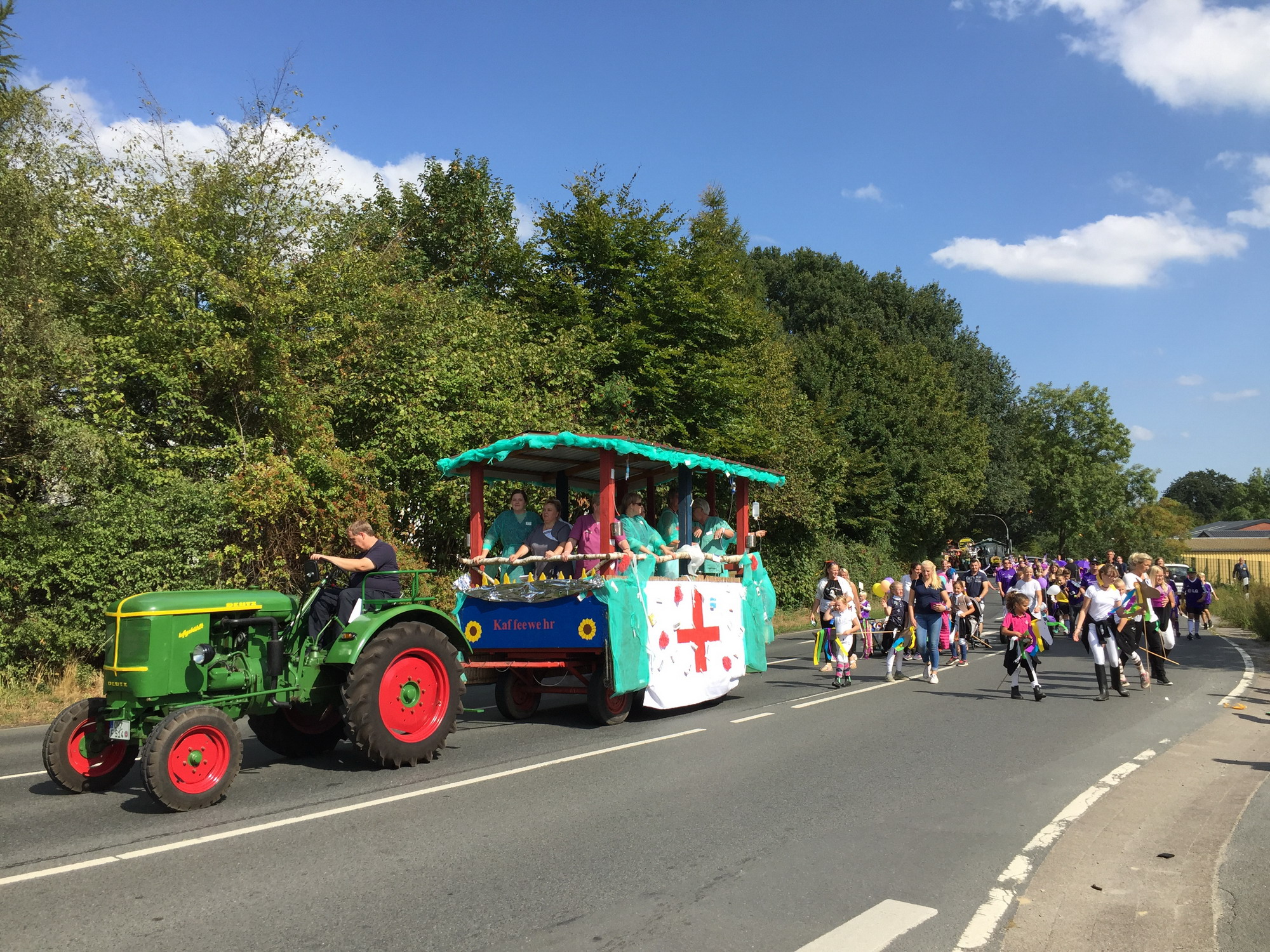 Bild zu Osterholz-Scharmbeck - Erntefest in Pennigbüttel