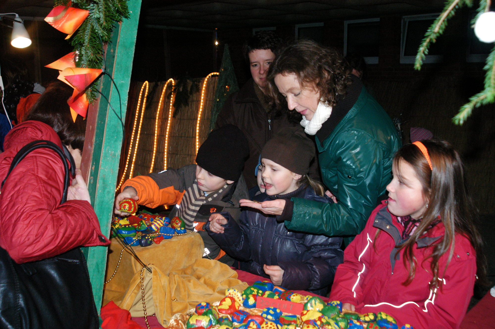 Bild zu Schwanewede - Adventsbasar an der Grundschule Meyenburg