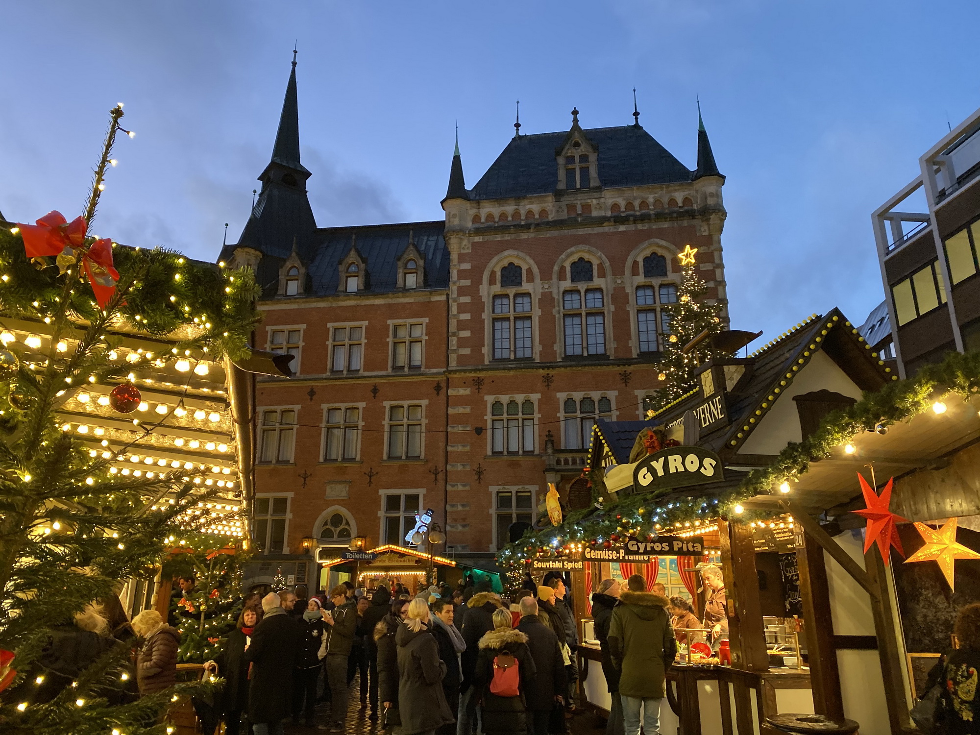 Bild zu Ausflugstipp: Oldenburg - Weihnachtsmarkt auf dem Lamberti-Markt