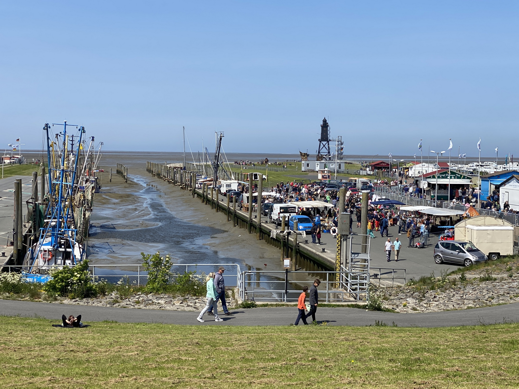 Bild zu Ausflugstipp: Dorum - Floh- und Trödelmarkt