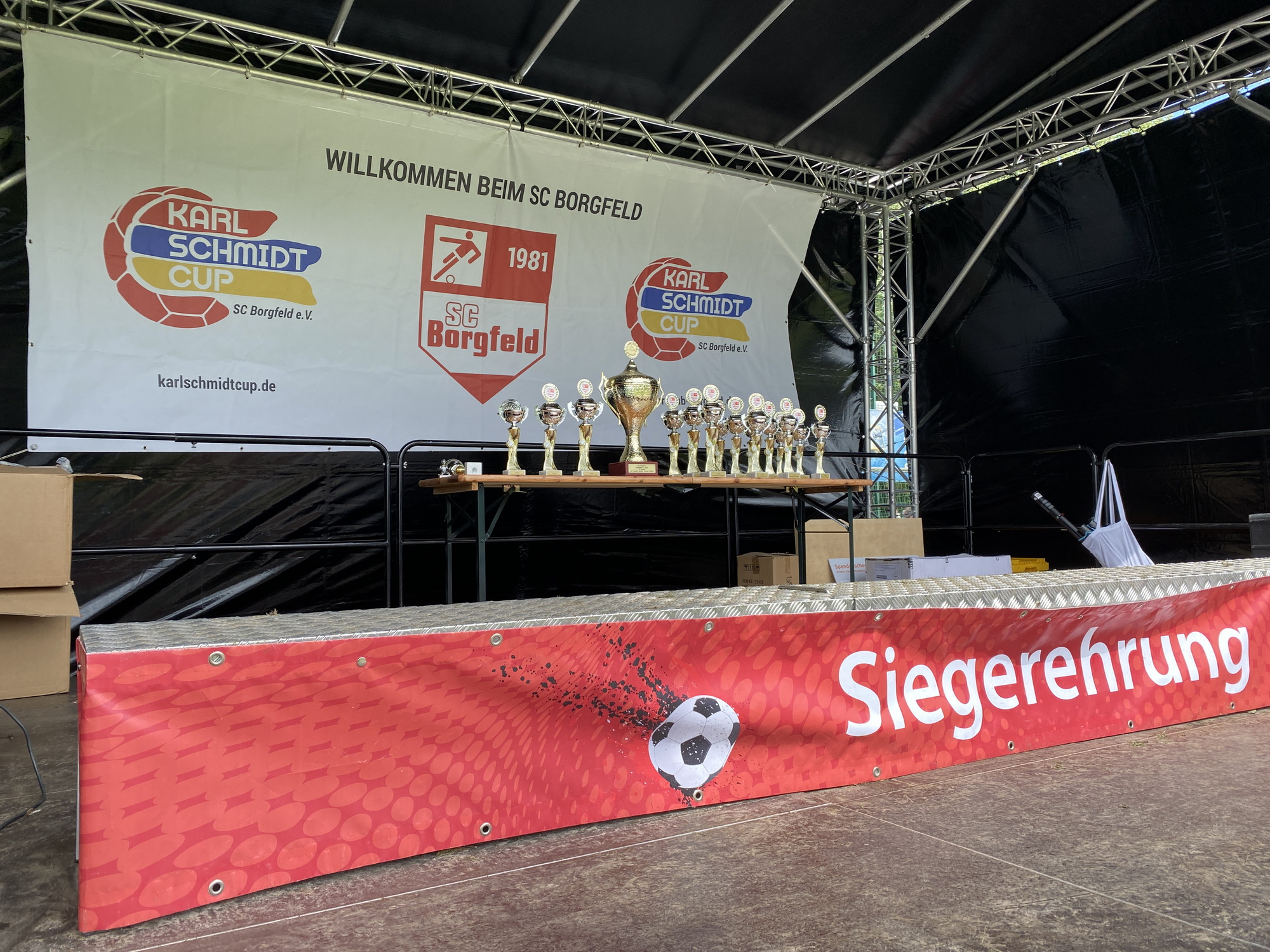 Bild zu Ausflugstipp: Karl-Schmidt-Cup beim SC Borgfeld