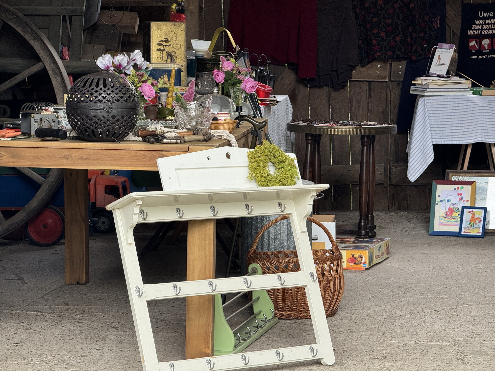 Bild zu Osterholz-Scharmbeck - Flohmarkt