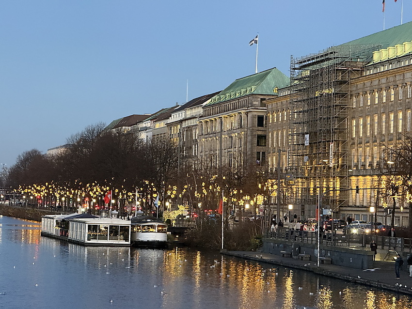 Ausflugstipp: Hamburg - Weihnachtszeit: Weihnachtszeit am Ballindamm