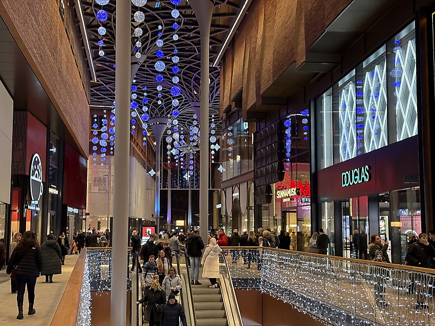 Ausflugstipp: Hamburg - Weihnachtszeit: Weihnachtsstimmung in der HafenCity beim Shoppingcenter Westfield